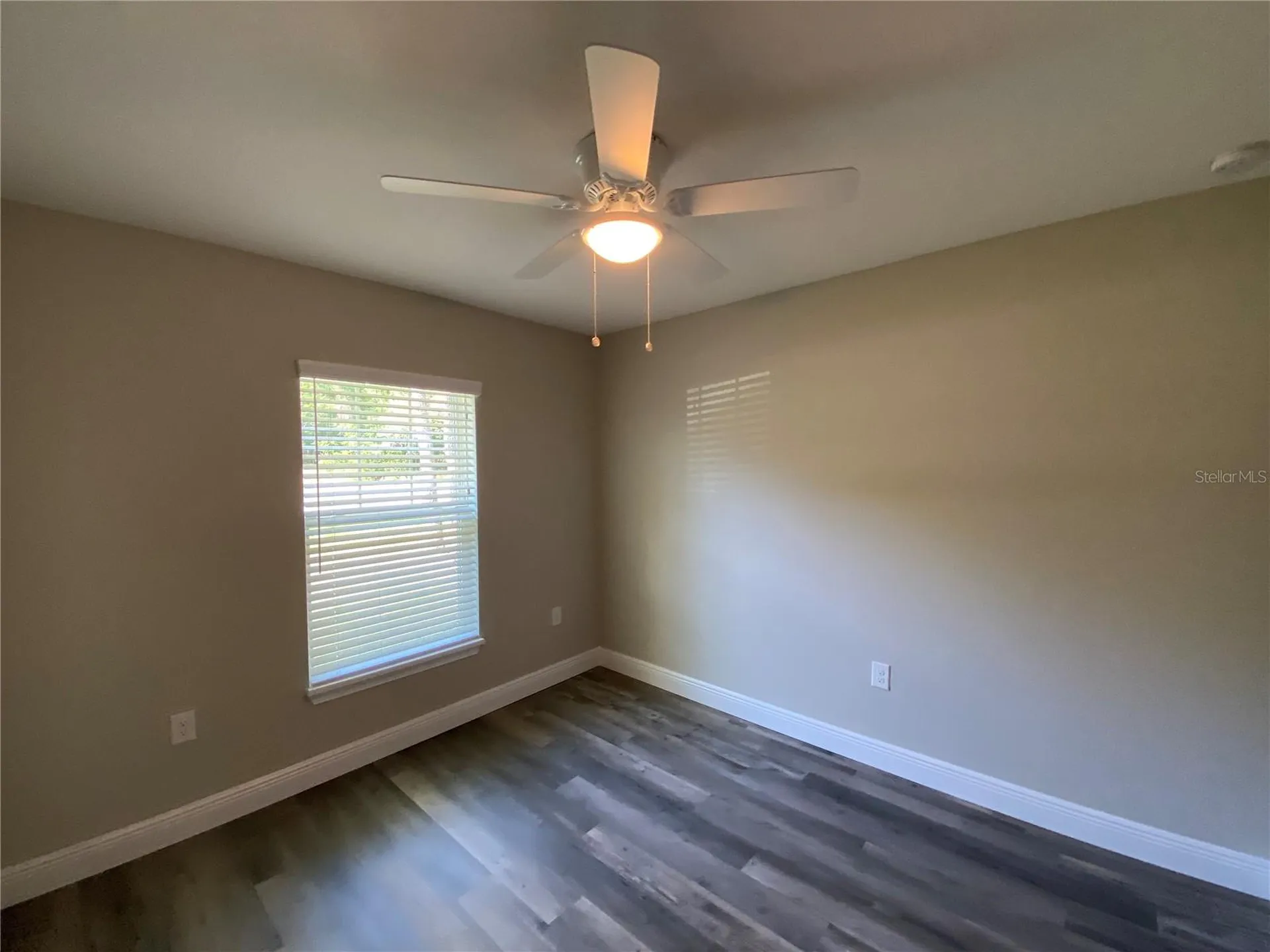 12 Oak Trail Ocala FL 34472