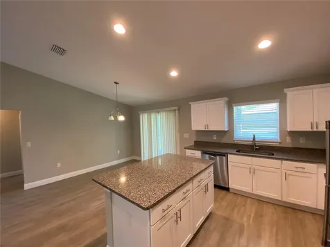 12 Oak Trail Ocala FL 34472