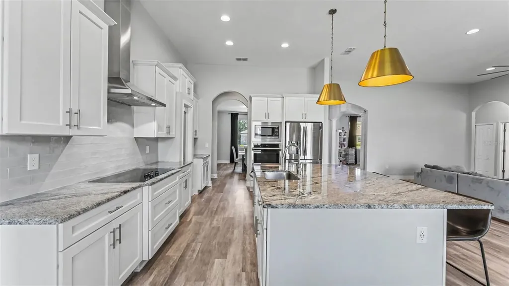 283 Cove At Eagle Lake Circle Eagle Lake FL 33839