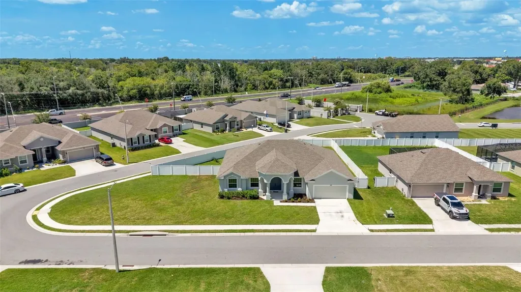 283 Cove At Eagle Lake Circle Eagle Lake FL 33839