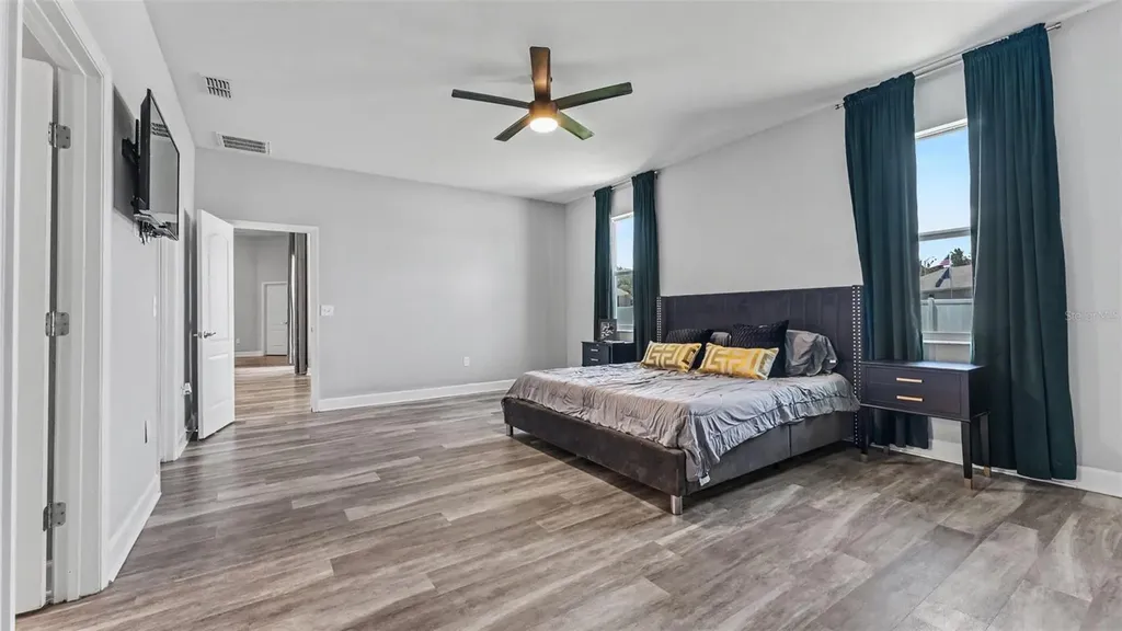 283 Cove At Eagle Lake Circle Eagle Lake FL 33839