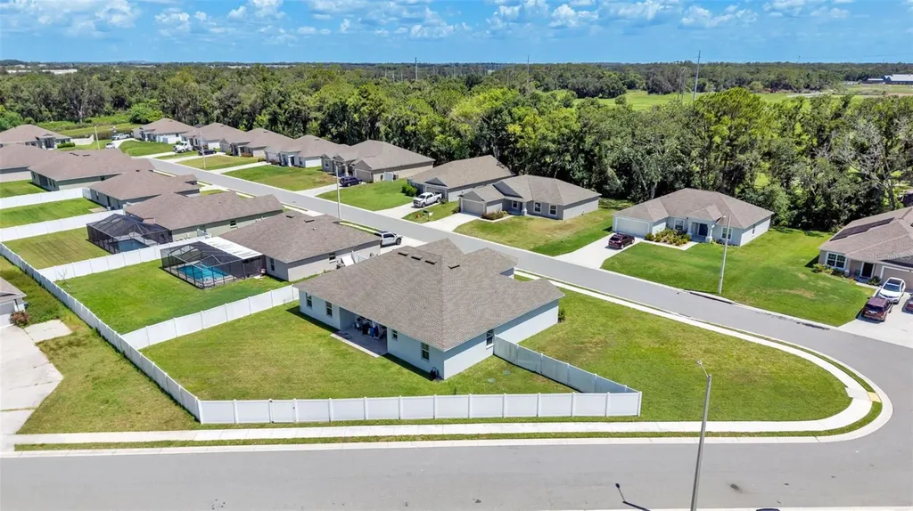283 Cove At Eagle Lake Circle Eagle Lake FL 33839