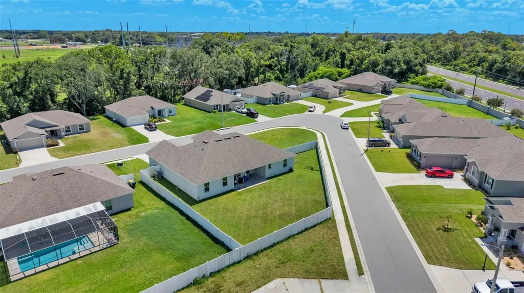 283 Cove At Eagle Lake Circle Eagle Lake FL 33839