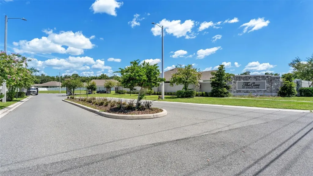 283 Cove At Eagle Lake Circle Eagle Lake FL 33839