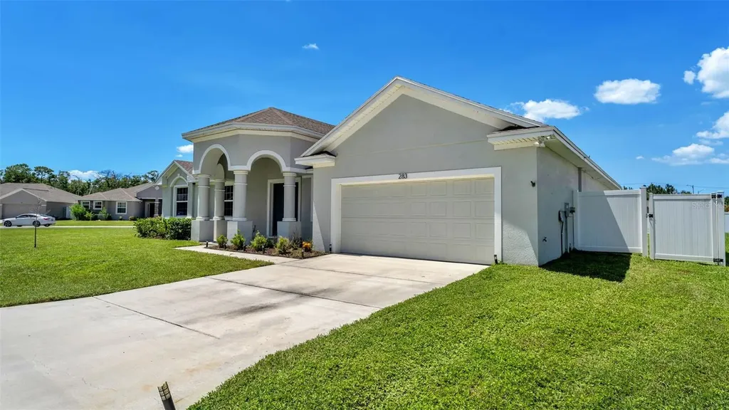 283 Cove At Eagle Lake Circle Eagle Lake FL 33839