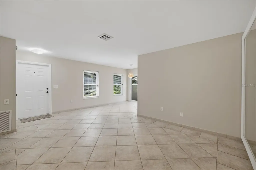 6214 Dewdrop Way Temple Terrace FL 33617