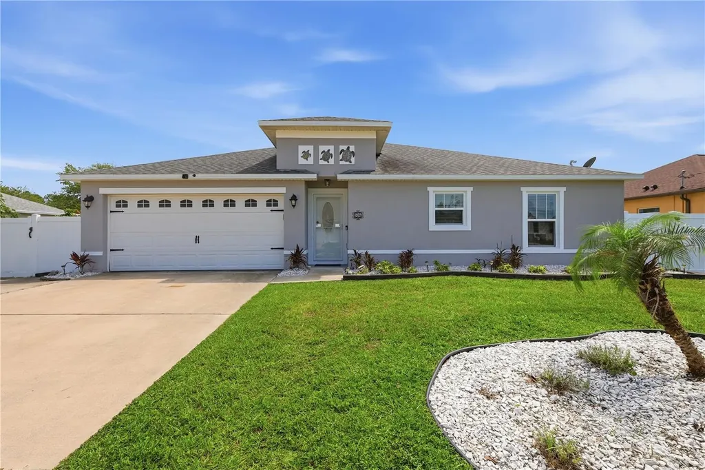 36 Royal Palm Lane Palm Coast FL 32164
