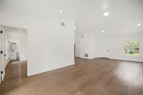 201 Ronnie Circle Orlando FL 32811