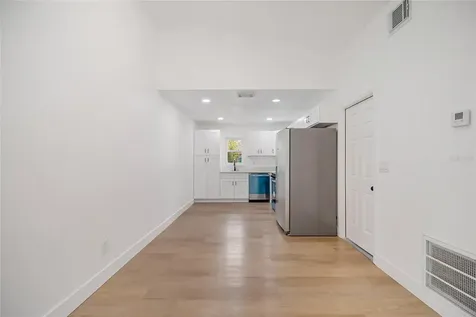 201 Ronnie Circle Orlando FL 32811