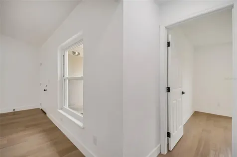 201 Ronnie Circle Orlando FL 32811