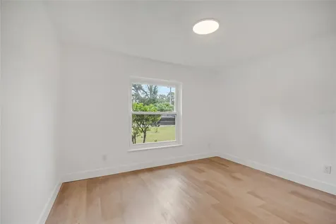201 Ronnie Circle Orlando FL 32811