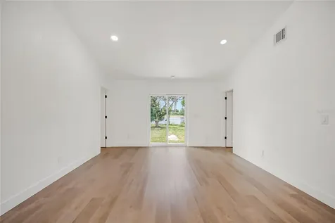 201 Ronnie Circle Orlando FL 32811