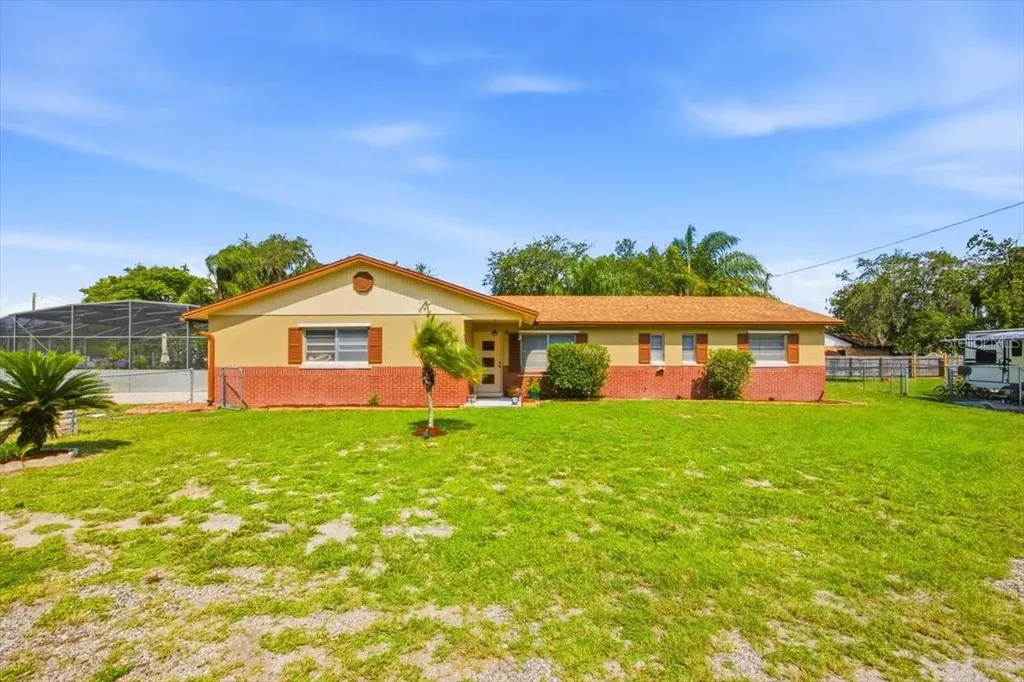 2266 Lake Lizzie Court St Cloud FL 34771