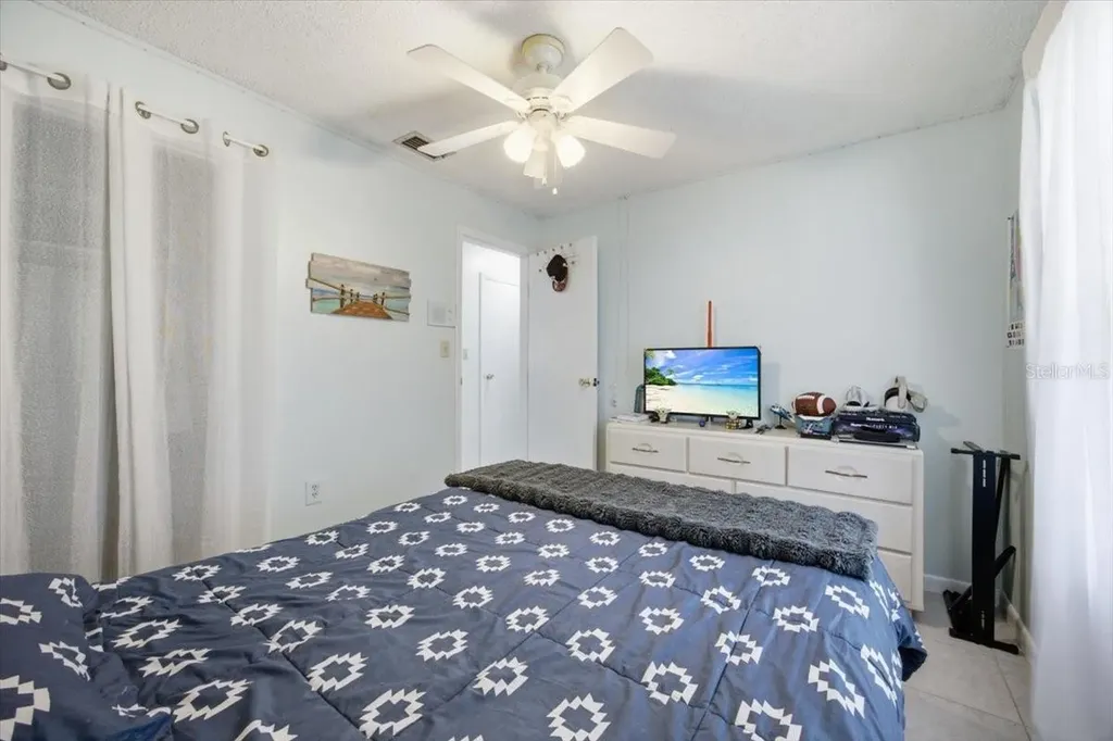 2266 Lake Lizzie Court St Cloud FL 34771