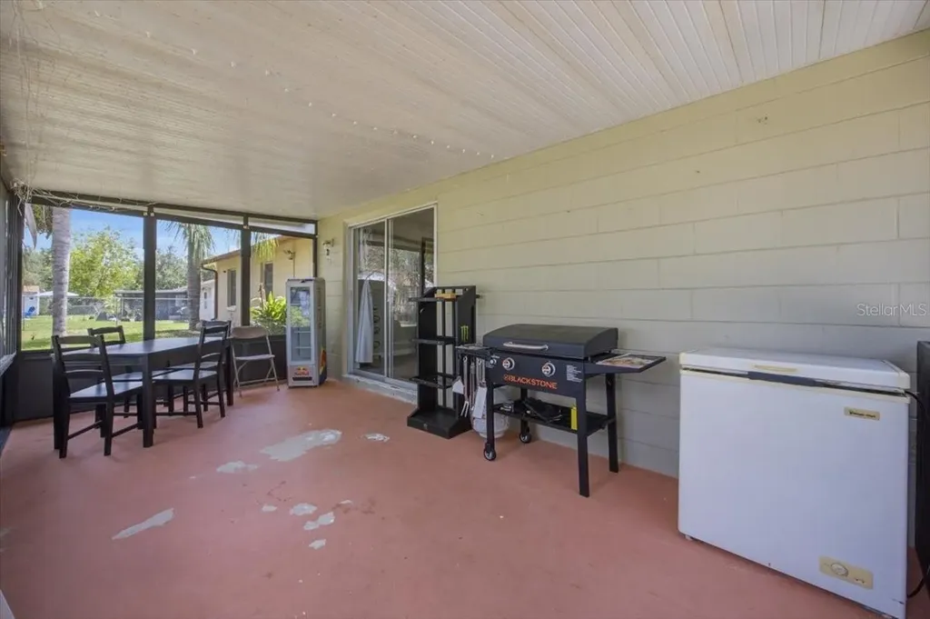 2266 Lake Lizzie Court St Cloud FL 34771