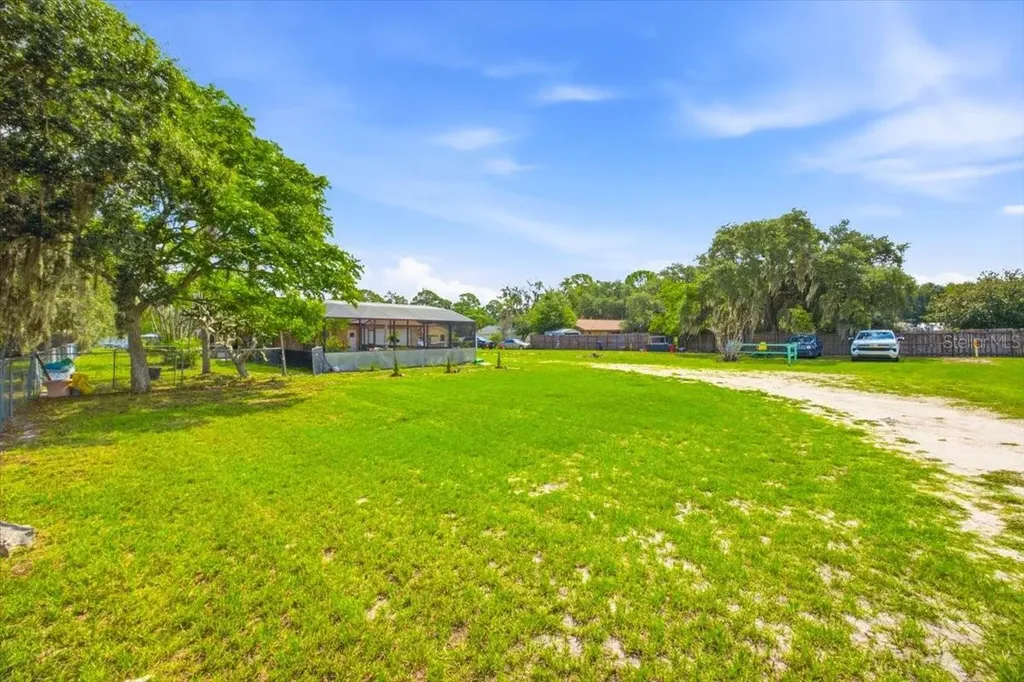 2266 Lake Lizzie Court St Cloud FL 34771