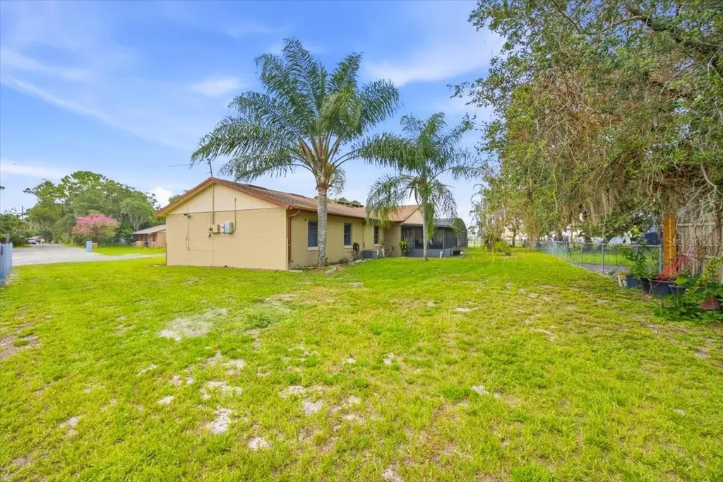 2266 Lake Lizzie Court St Cloud FL 34771