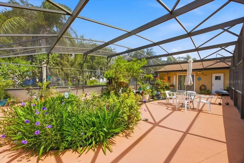 2266 Lake Lizzie Court St Cloud FL 34771