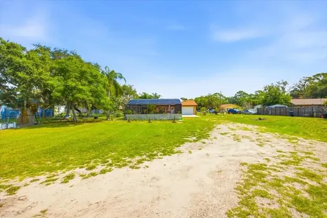 2266 Lake Lizzie Court St Cloud FL 34771