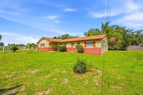 2266 Lake Lizzie Court St Cloud FL 34771
