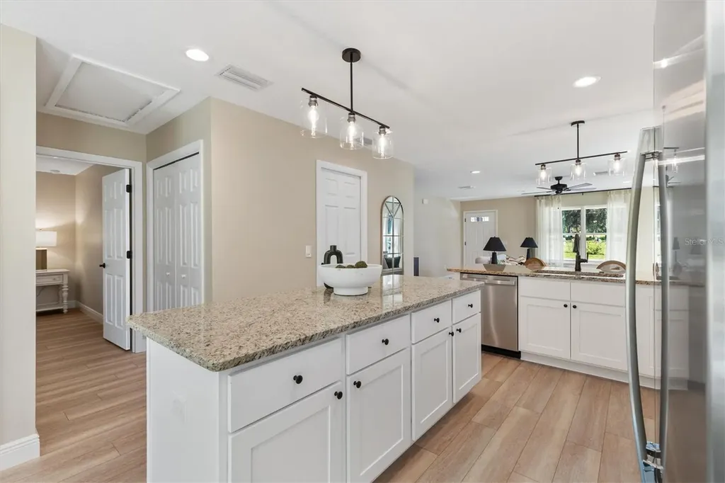 515 E Anderson Avenue Bushnell FL 33513