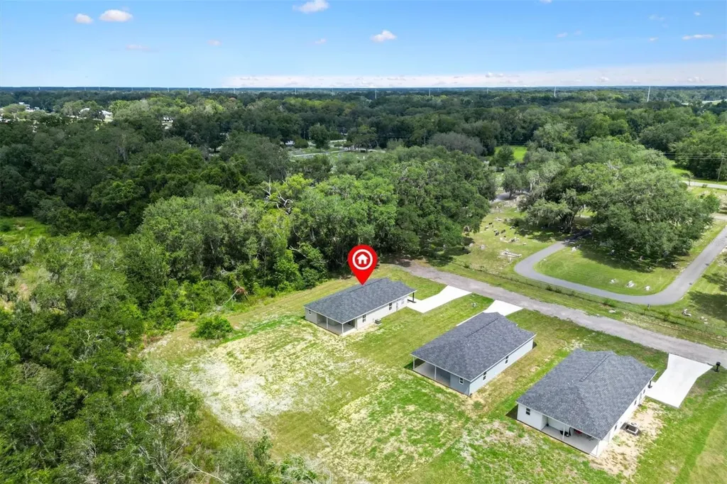 515 E Anderson Avenue Bushnell FL 33513