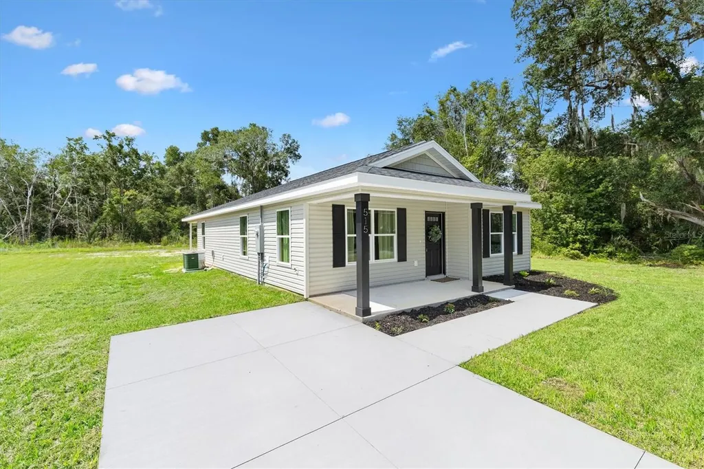 515 E Anderson Avenue Bushnell FL 33513