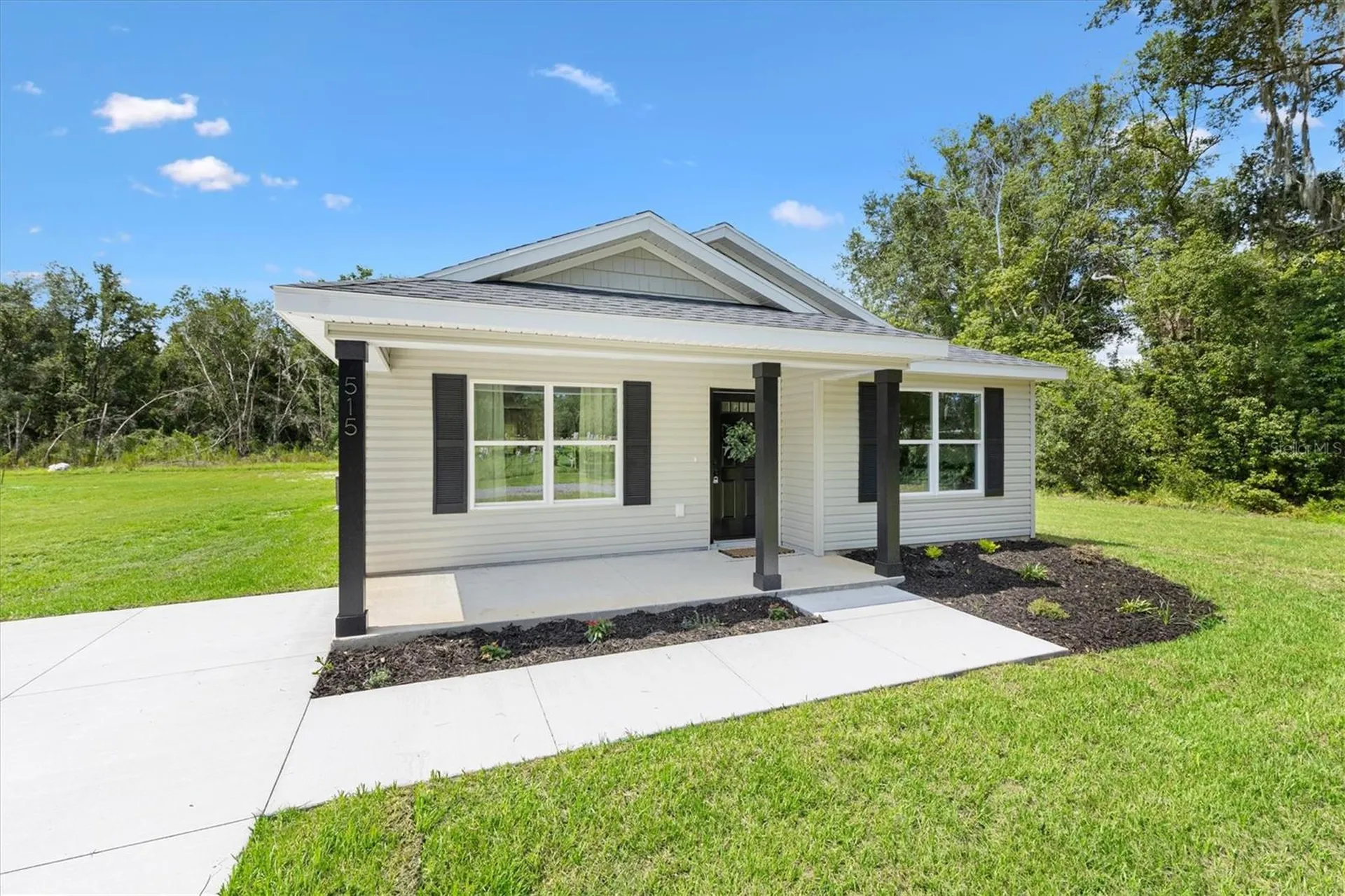 515 E Anderson Avenue Bushnell FL 33513