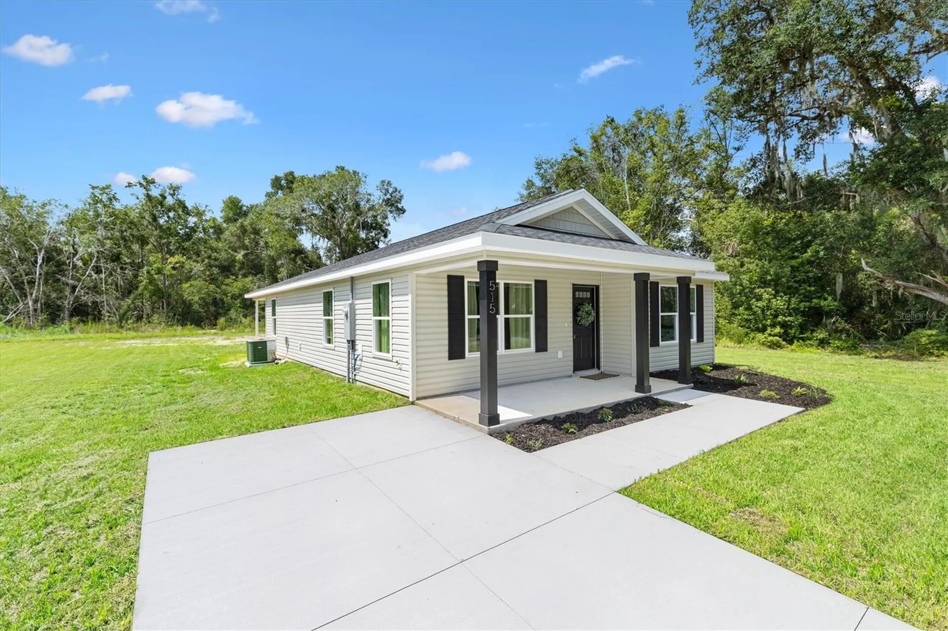 515 E Anderson Avenue Bushnell FL 33513