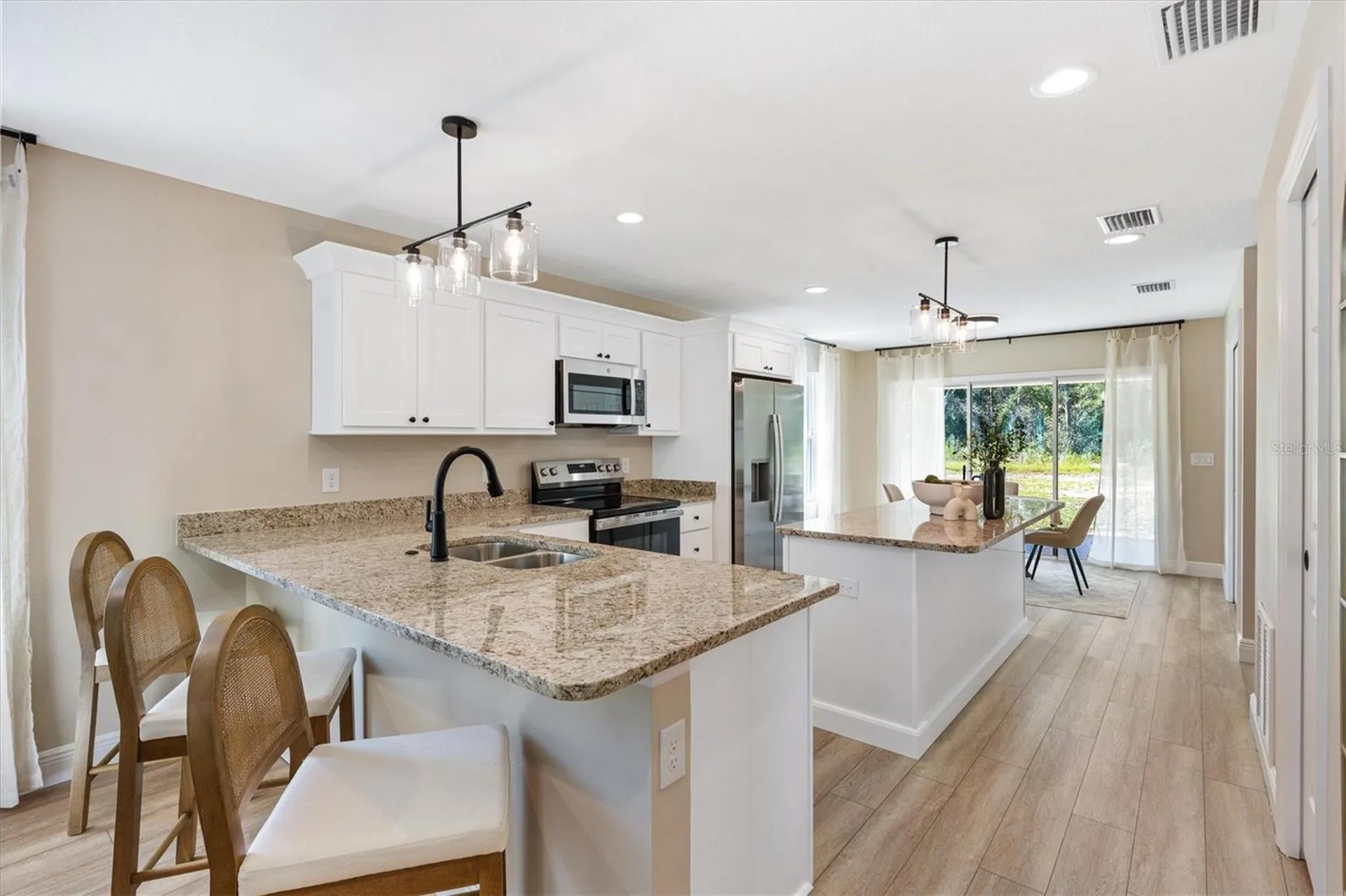 515 E Anderson Avenue Bushnell FL 33513