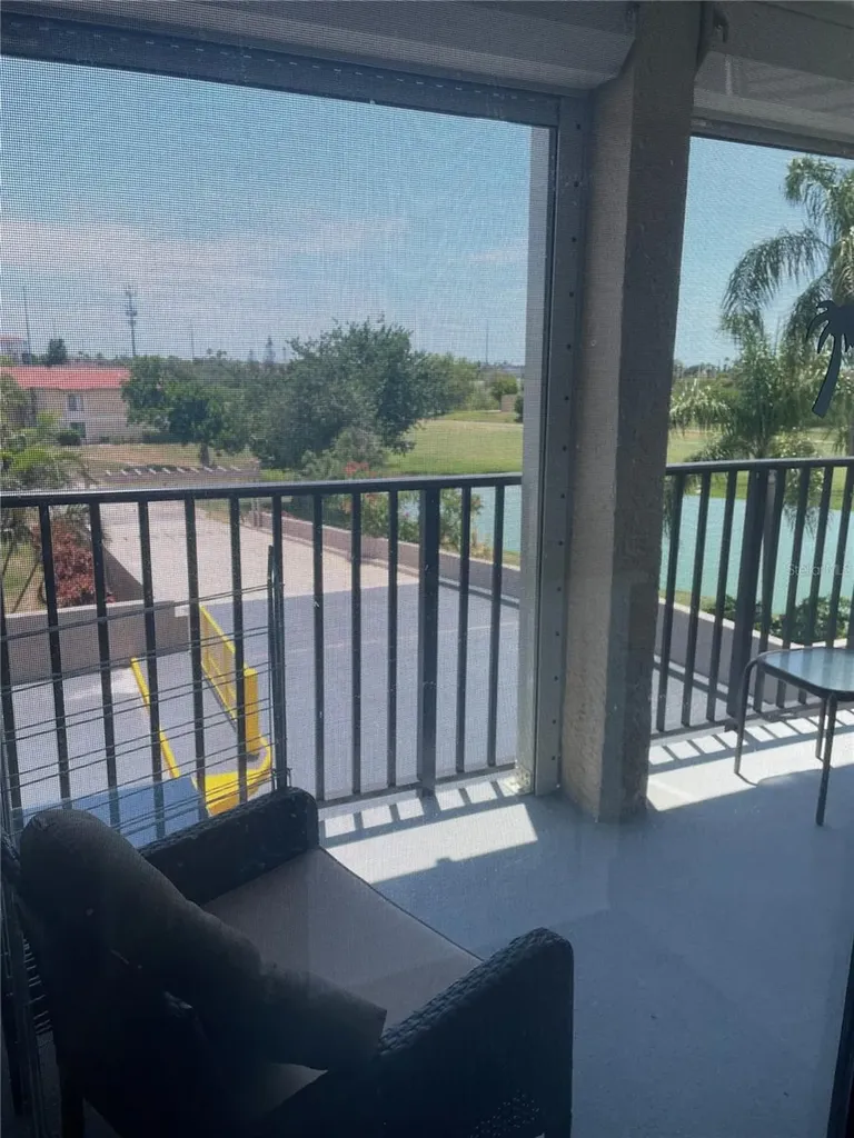 6104 Palma Del Mar Boulevard S St Petersburg FL 33715