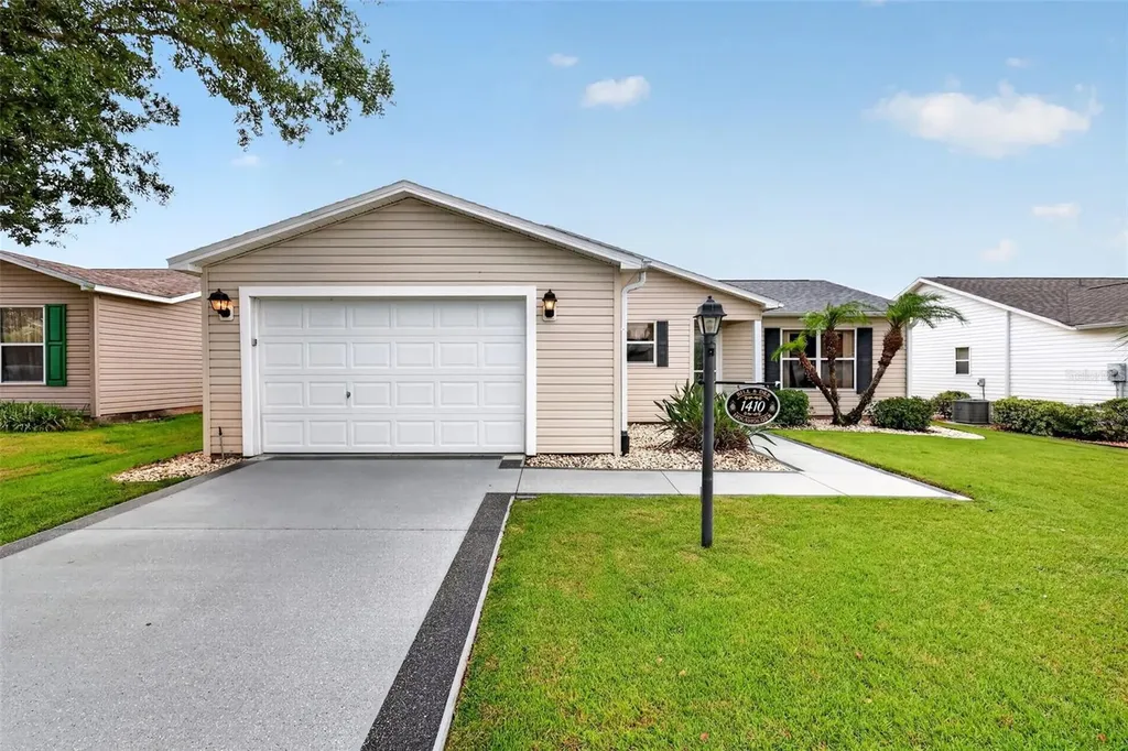 1410 Red Ash Place The Villages FL 32162
