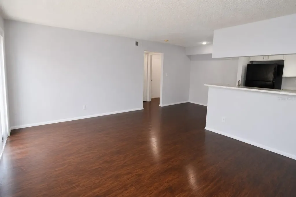 8718 Mallard Reserve Drive Tampa FL 33614