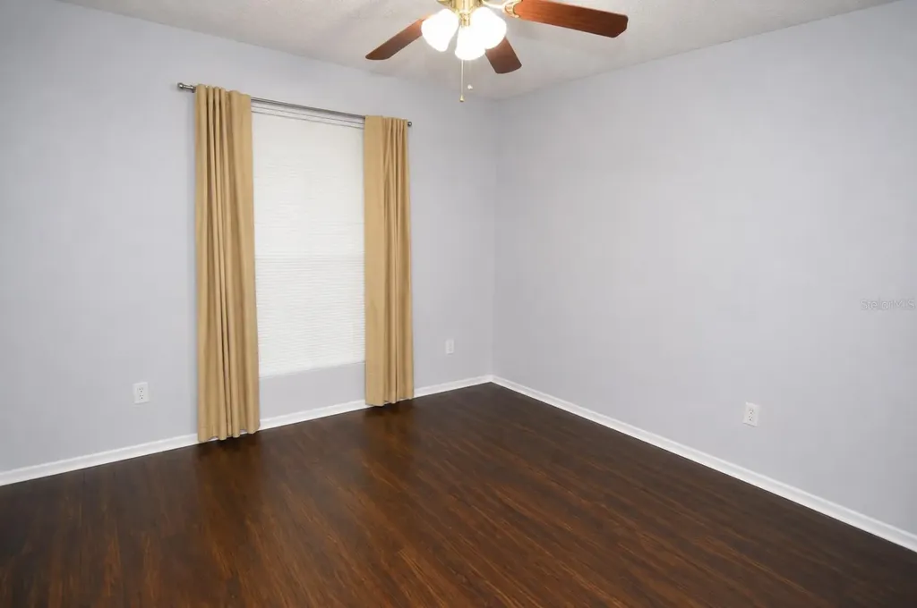 8718 Mallard Reserve Drive Tampa FL 33614