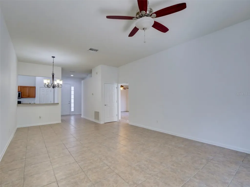 2972 Santa Maria Avenue Clermont FL 34715