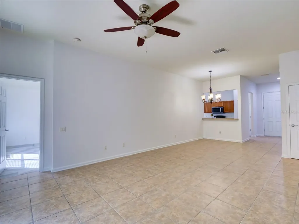 2972 Santa Maria Avenue Clermont FL 34715