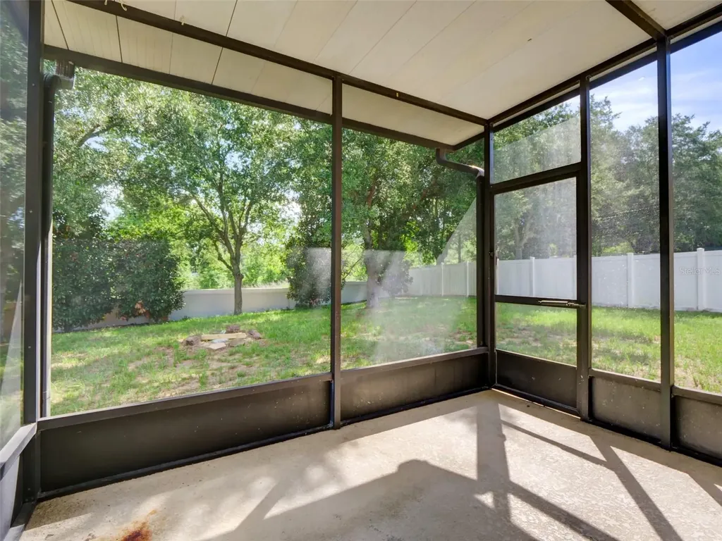 2972 Santa Maria Avenue Clermont FL 34715
