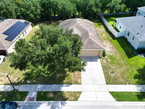 2972 Santa Maria Avenue Clermont FL 34715