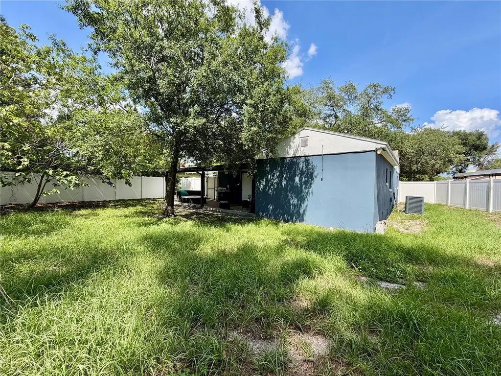 3926 W Cherry Street Tampa FL 33607