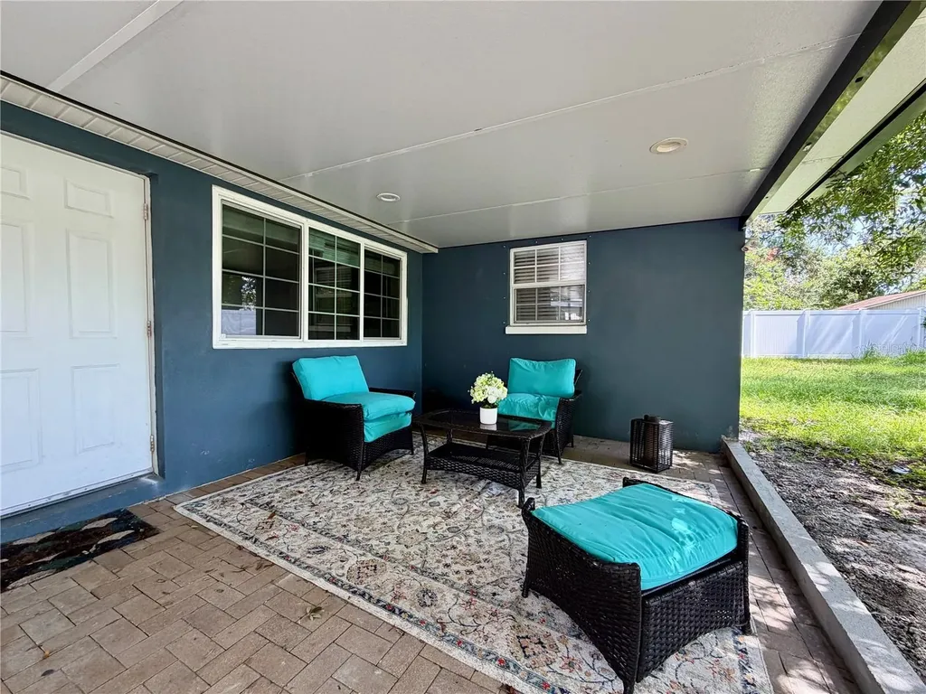 3926 W Cherry Street Tampa FL 33607