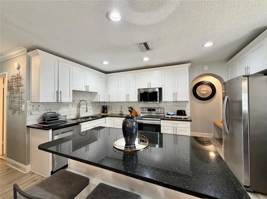 3926 W Cherry Street Tampa FL 33607