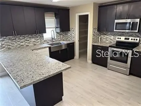 759 Clifton Hills Street Orlando FL 32828