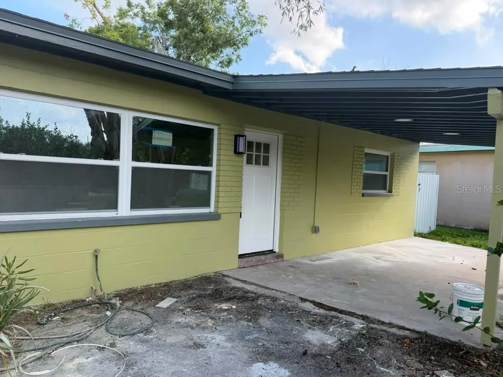 755 N 75th Avenue N St Petersburg FL 33702