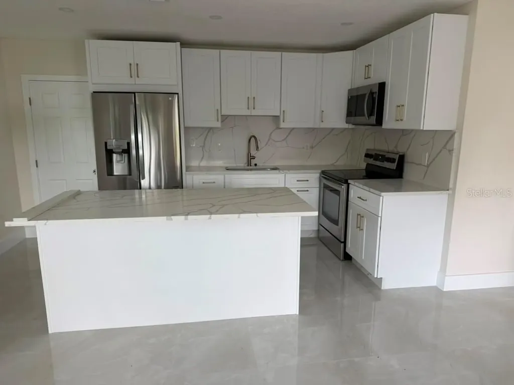 755 N 75th Avenue N St Petersburg FL 33702