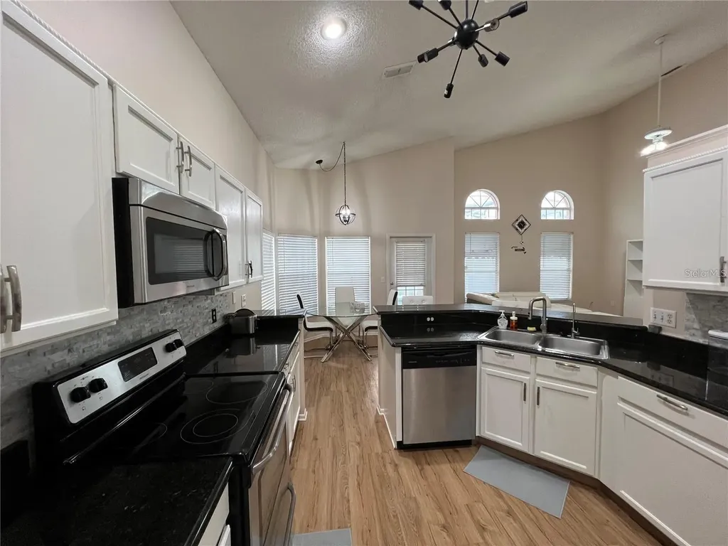 755 Riggs Circle Davenport FL 33897