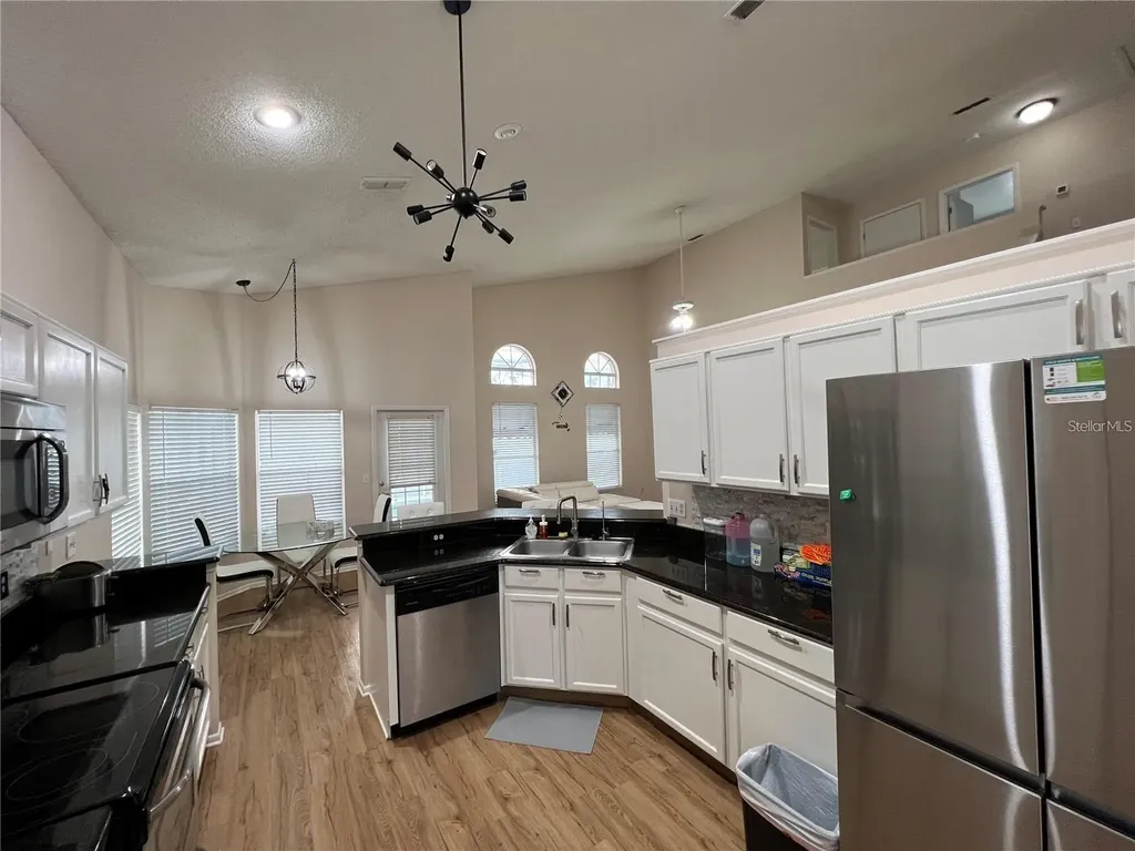 755 Riggs Circle Davenport FL 33897