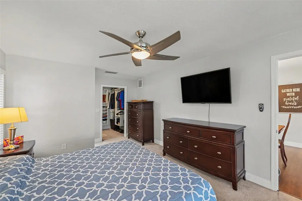 2675 Red Oak Court Clearwater FL 33761