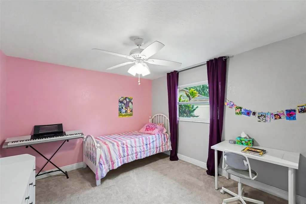2675 Red Oak Court Clearwater FL 33761