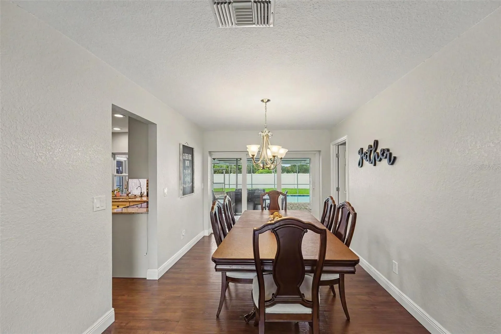 2675 Red Oak Court Clearwater FL 33761
