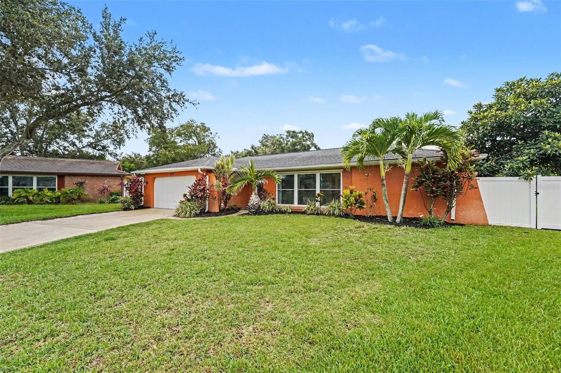 2675 Red Oak Court Clearwater FL 33761